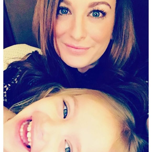 Meet your Posher, Kristine - Picture 1 of 1